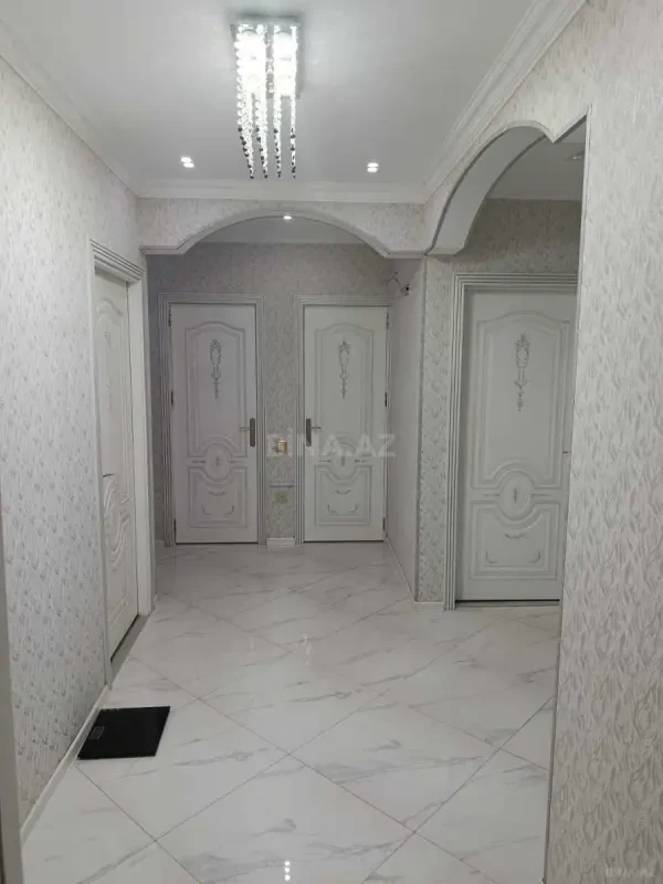 Satılır 3 otaqlı mənzil 66 m²