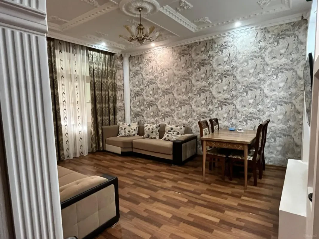 Kirayə verilir 4 otaqlı mənzil 69 m²