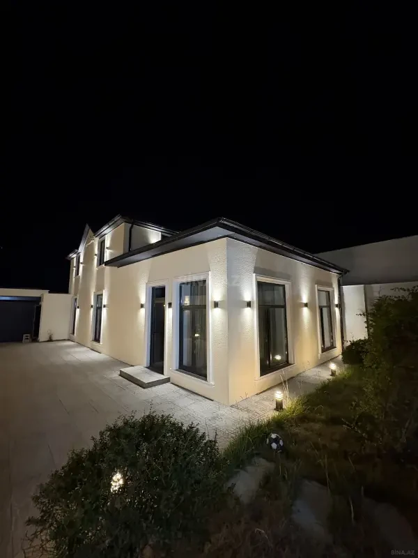 Satılır 4 otaqlı həyət evi 160 m²