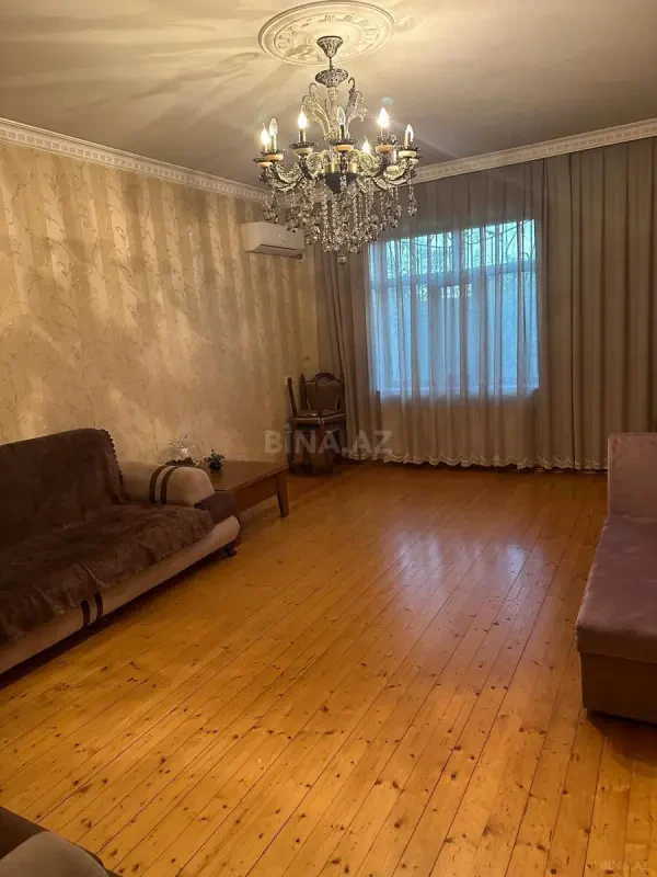 Kirayə verilir 4 otaqlı həyət evi 200 m²
