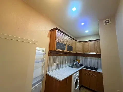 Kirayə verilir 2 otaqlı mənzil 80 m² — Bakı, Nizami 2 otaq 80.00 m²