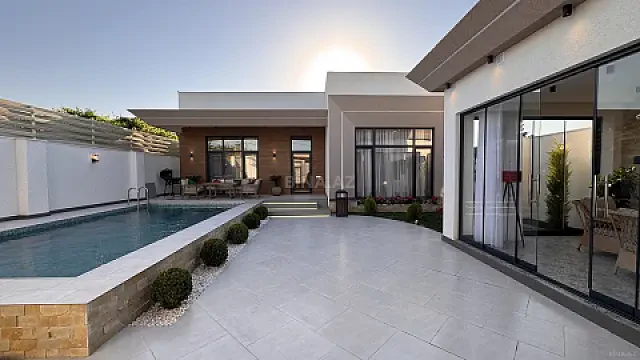 Satılır 4 otaqlı həyət evi 180 m² — Bakı, Şüvəlan 4 otaq 180.00 m²