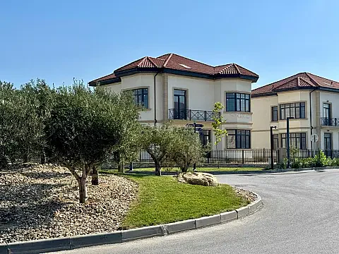 Satılır 8 otaqlı həyət evi 400 m² — Bakı, Sea Breeze 8 otaq 400.00 m²