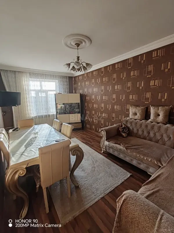 Satılır 3 otaqlı mənzil 72 m²