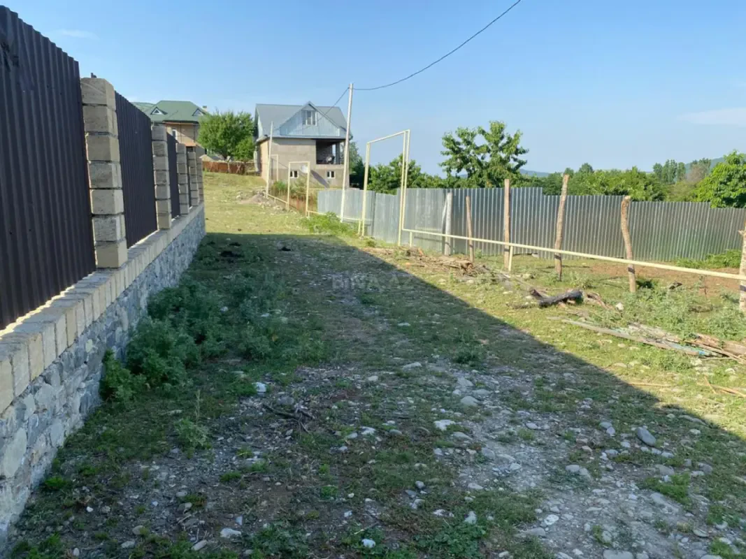 Satılır torpaq sahəsi 12 m²