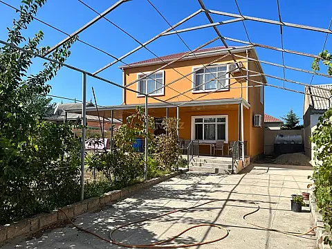 Kirayə verilir 4 otaqlı həyət evi 160 m² — Bakı, Mərdəkan 4 otaq 160.00 m²