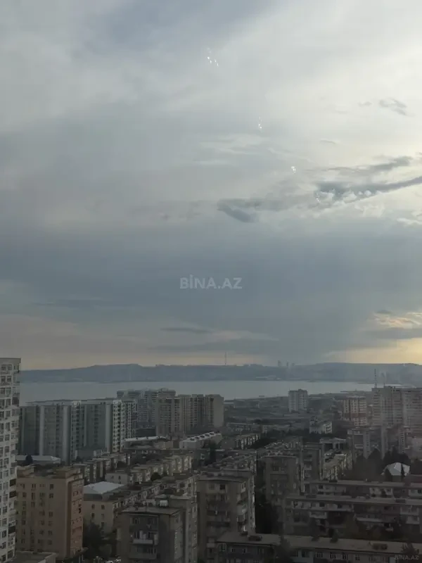 Kirayə verilir 6 otaqlı ofis 250 m²