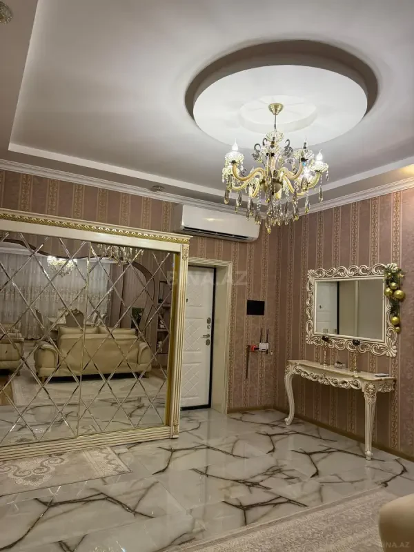 Kirayə verilir 3 otaqlı mənzil 144 m²