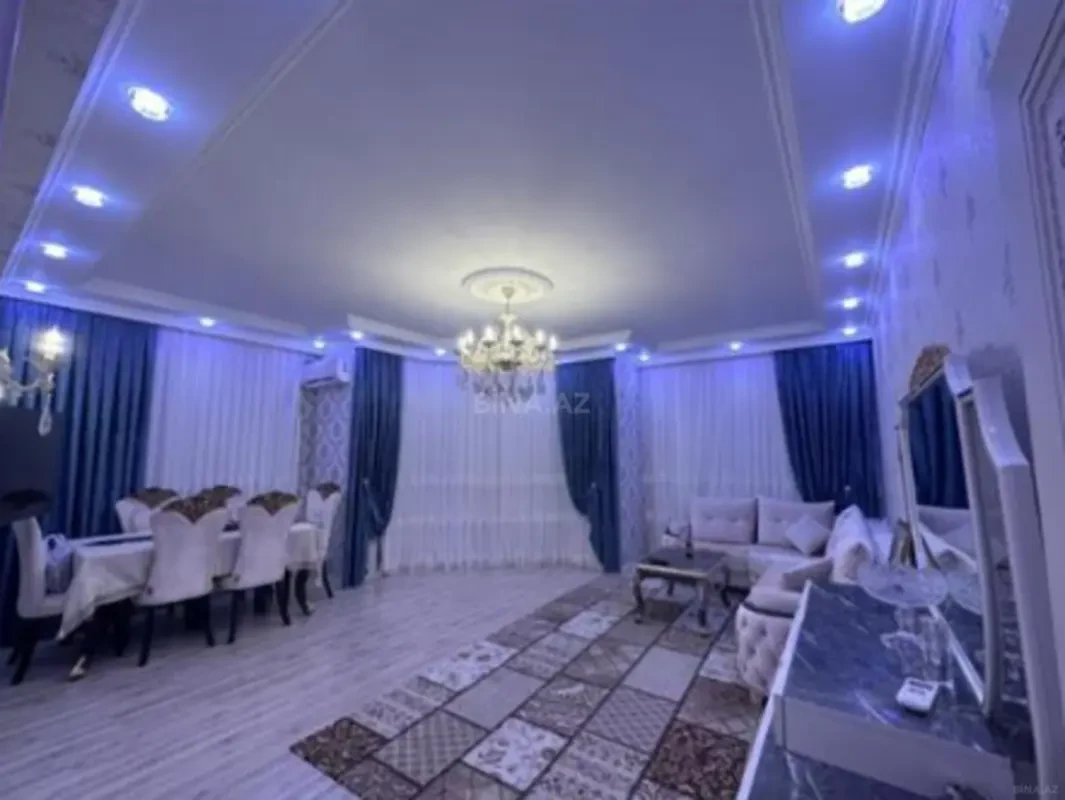 Satılır 3 otaqlı mənzil 116 m²