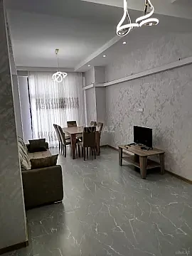 Kirayə verilir 3 otaqlı mənzil 180 m² — Bakı 3 otaq 180.00 m²