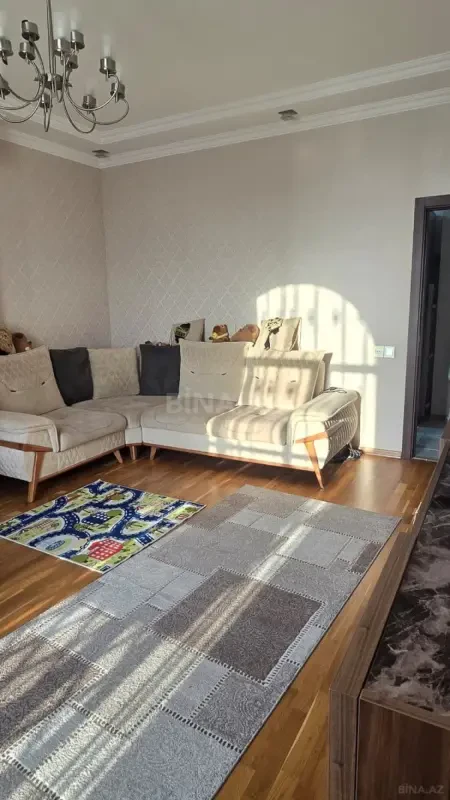 Kirayə verilir 3 otaqlı mənzil 80 m²