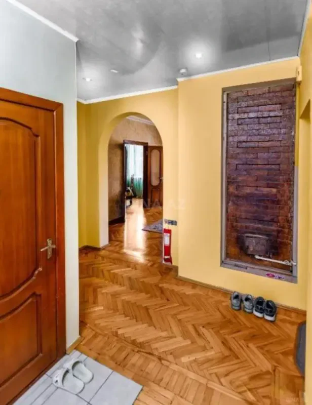 Satılır 3 otaqlı mənzil 70 m²