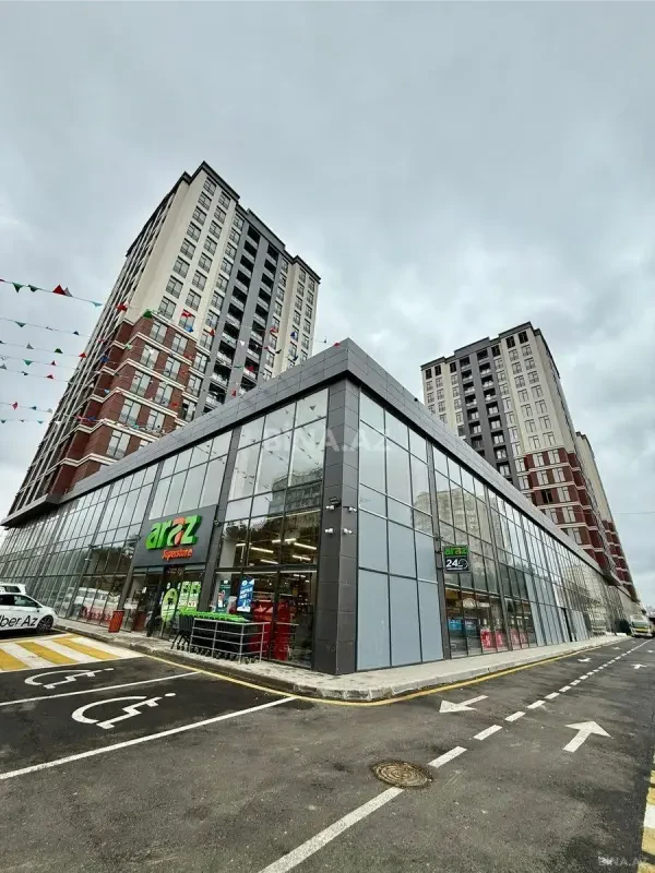 Satılır 2 otaqlı mənzil 75.5 m²