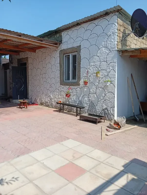 Satılır 2 otaqlı həyət evi 50 m²