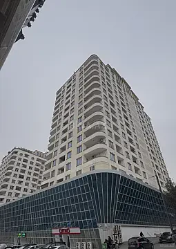 Satılır 3 otaqlı mənzil 130 m² — Bakı, Həzi Aslanov qəs. 3 otaq 130.00 m²