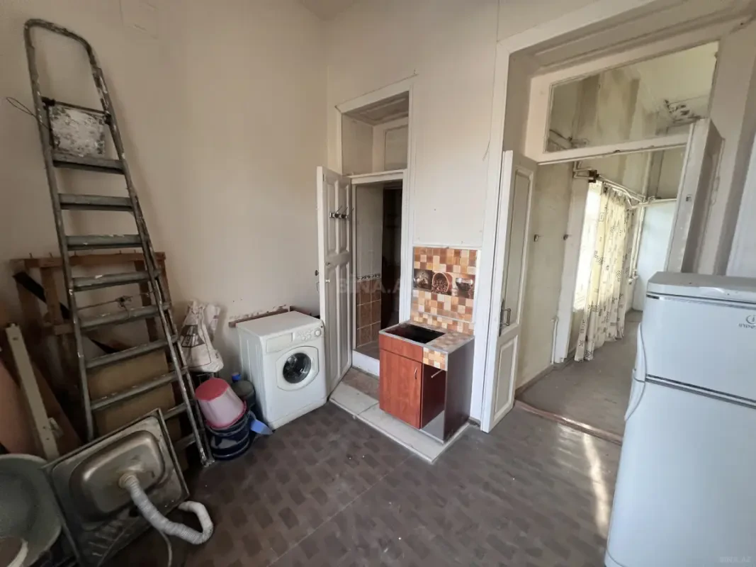 Kirayə verilir obyekt 220 m²