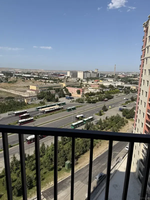 Kirayə verilir 2 otaqlı mənzil 61 m²
