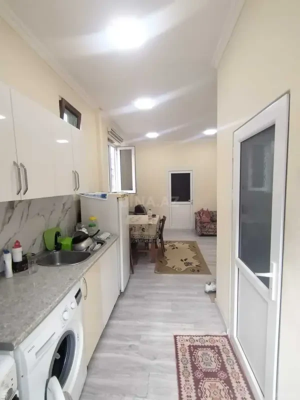 Satılır 1 otaqlı həyət evi 40 m²