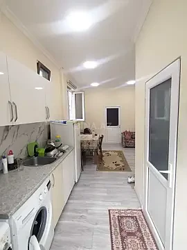 Satılır 1 otaqlı həyət evi 40 m² — Bakı, İnşaatçılar 1 otaq 40.00 m²