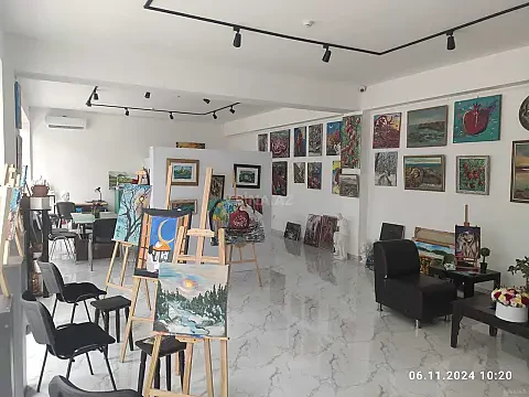Kirayə verilir obyekt 90 m² — Bakı 90.00 m²