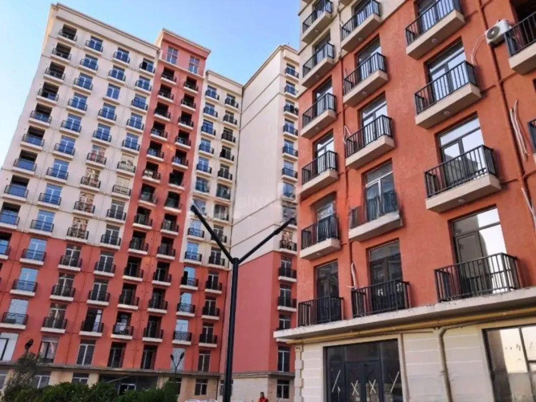Kirayə verilir 2 otaqlı mənzil 61 m²
