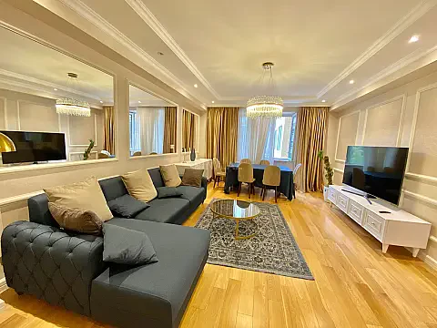 Kirayə verilir 3 otaqlı mənzil 120 m² — Bakı 3 otaq 120.00 m²