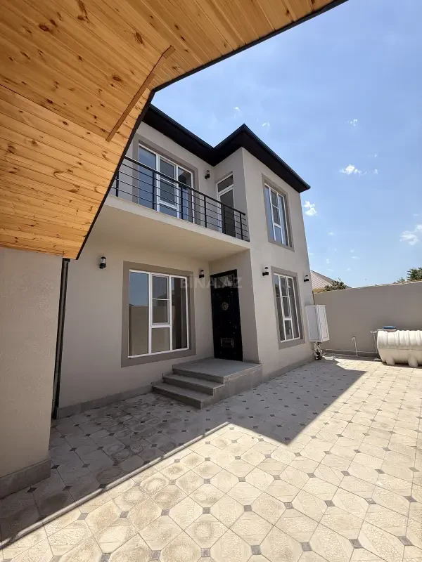 Satılır 4 otaqlı həyət evi 150 m²