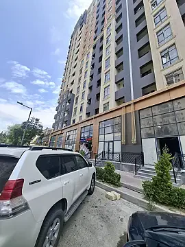 Kirayə verilir 2 otaqlı mənzil 76 m² — Bakı 2 otaq 76.00 m²