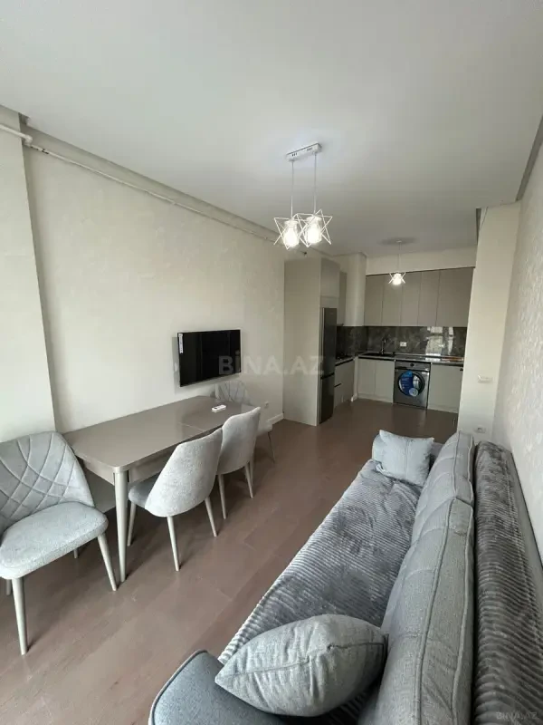 Kirayə verilir 2 otaqlı mənzil 43 m²