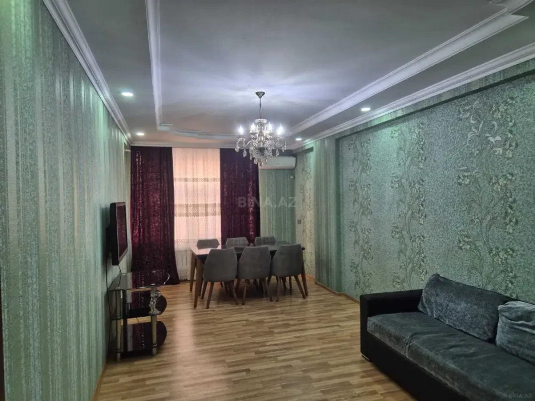 Kirayə verilir 2 otaqlı mənzil 77 m²