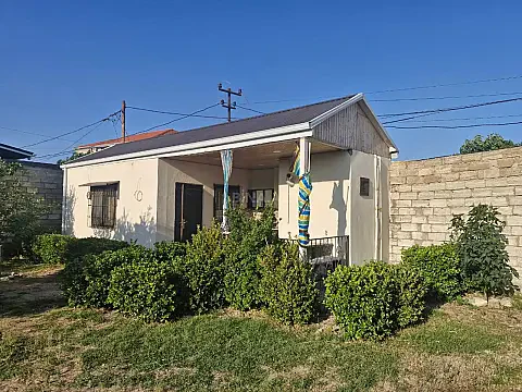 Satılır 1 otaqlı həyət evi 30 m² — Bakı 1 otaq 30.00 m²