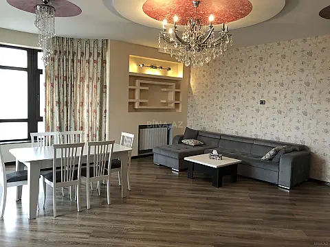 Kirayə verilir 4 otaqlı mənzil 182 m² — Bakı, Nərimanov 4 otaq 182.00 m²