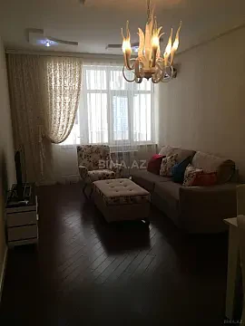 Kirayə verilir 2 otaqlı mənzil 90 m² — Bakı, Xətai 2 otaq 90.00 m²