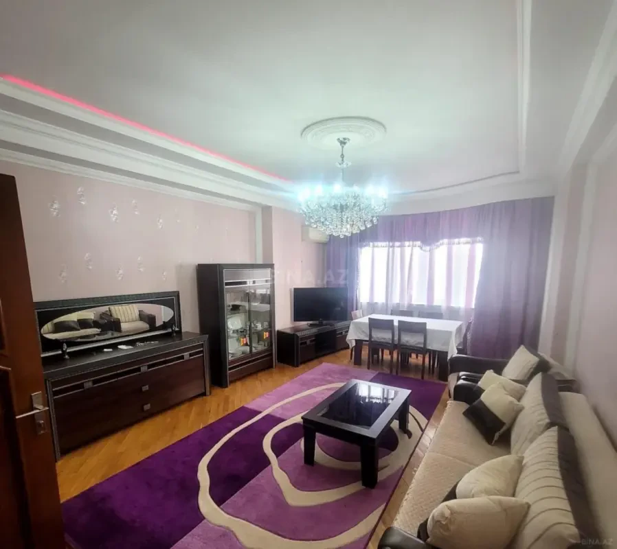 Kirayə verilir 3 otaqlı mənzil 120 m²