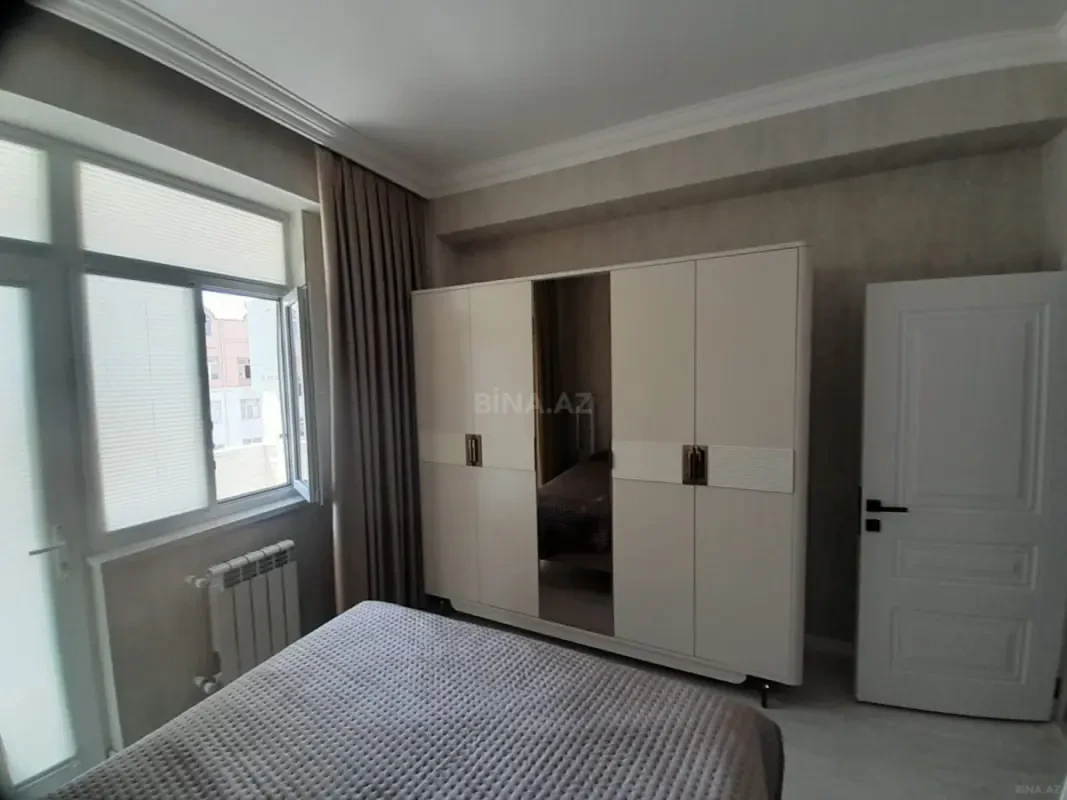 Satılır 2 otaqlı mənzil 70 m²