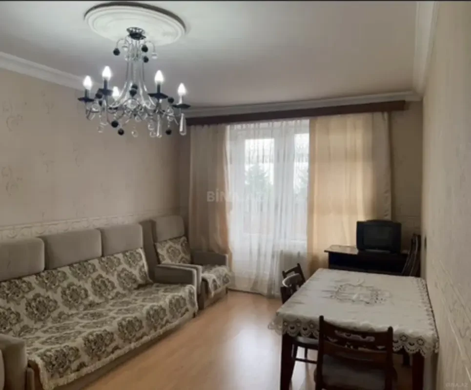 Kirayə verilir 2 otaqlı mənzil 43 m²