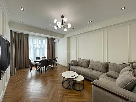 Kirayə verilir 2 otaqlı mənzil 85 m² — Bakı 2 otaq 85.00 m²
