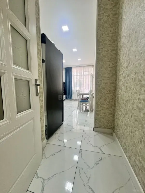 Satılır 3 otaqlı mənzil 96 m²
