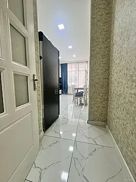Satılır 3 otaqlı mənzil 96 m² — Bakı, İnşaatçılar 3 otaq 96.00 m²