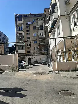 Satılır 3 otaqlı mənzil 80 m² — Bakı, Nizami 3 otaq 80.00 m²