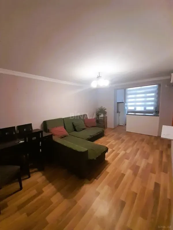 Kirayə verilir 2 otaqlı mənzil 40 m²