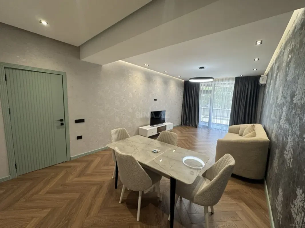 Kirayə verilir 3 otaqlı mənzil 88 m²