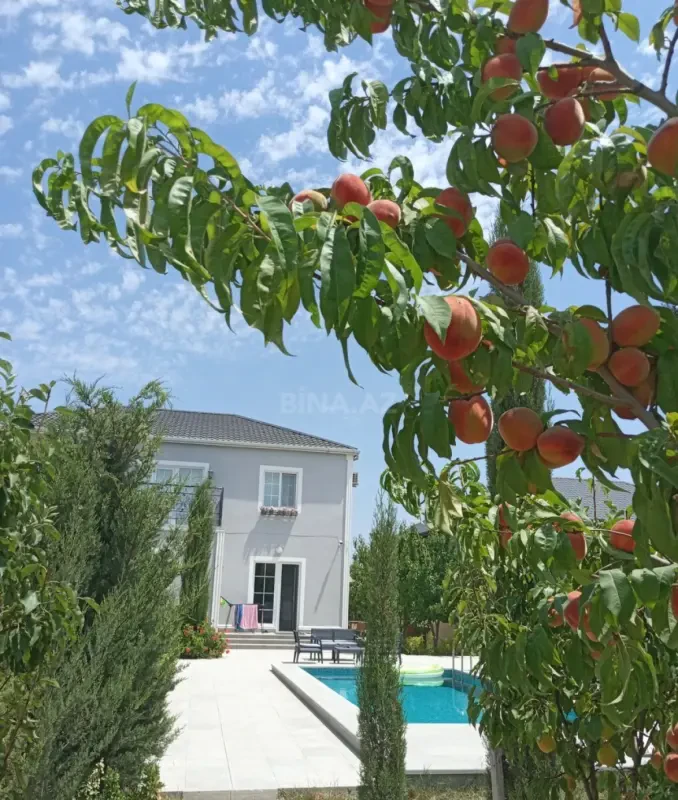 Satılır 6 otaqlı həyət evi 280 m²