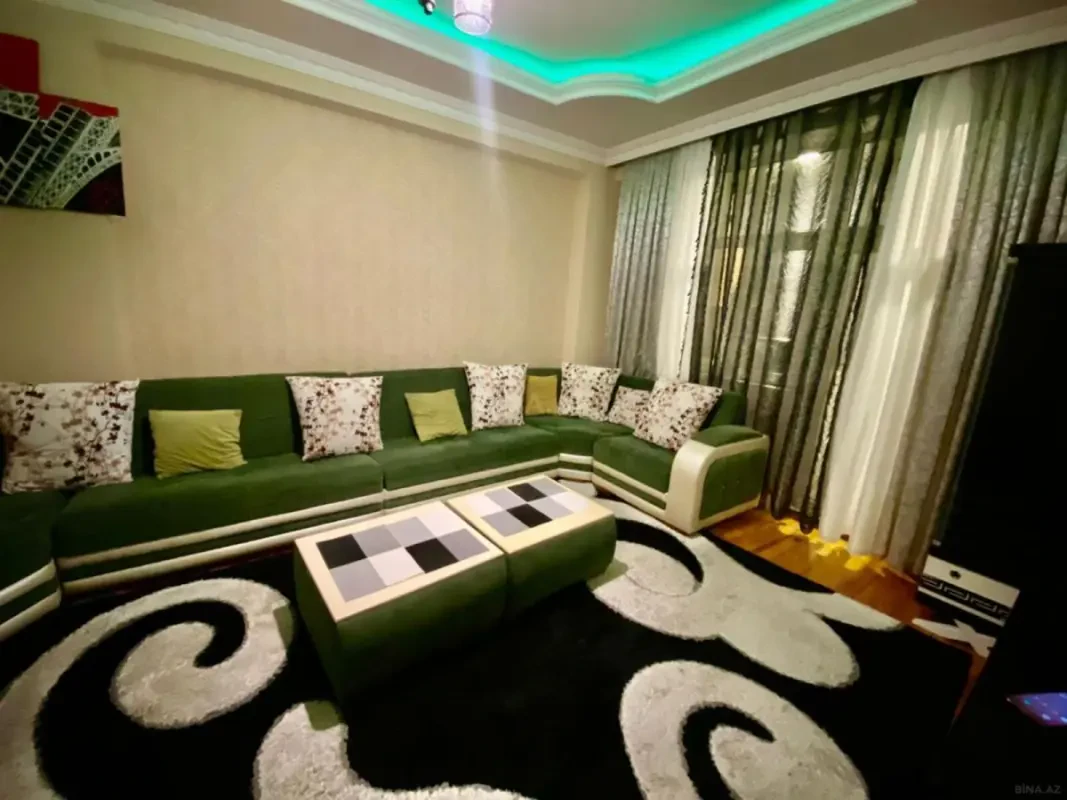 Kirayə verilir 2 otaqlı mənzil 57 m²