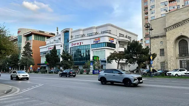 Satılır 4 otaqlı mənzil 171 m² — Bakı 4 otaq 171.00 m²
