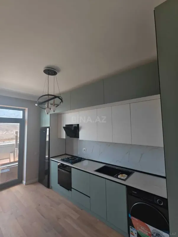 Satılır 2 otaqlı mənzil 75 m²