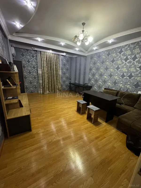 Kirayə verilir 3 otaqlı mənzil 100 m²