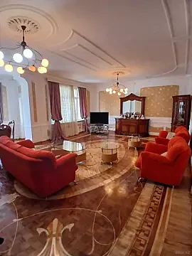 Kirayə verilir 4 otaqlı mənzil 180 m² — Bakı 4 otaq 180.00 m²