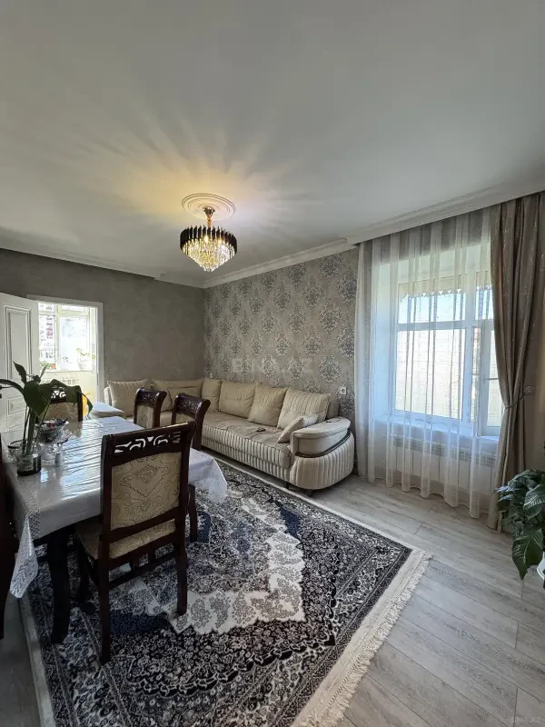 Satılır 2 otaqlı mənzil 45 m²