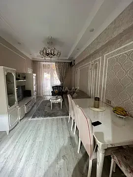 Satılır 4 otaqlı mənzil 85 m² — Bakı 4 otaq 85.00 m²